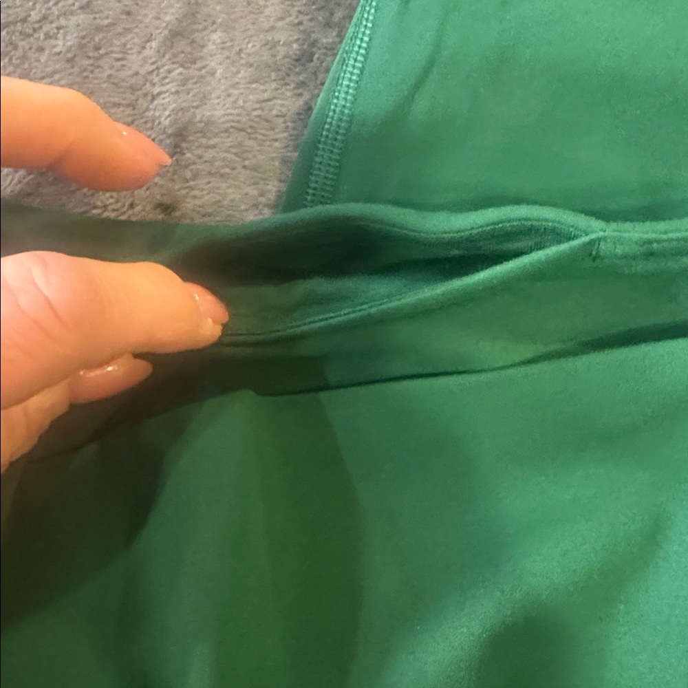 LULULEMON ALIGN GREEN HIGH-RISE CROP LEGGINGS WITH POCKETS NWOT - 10 - Picture 8 of 13